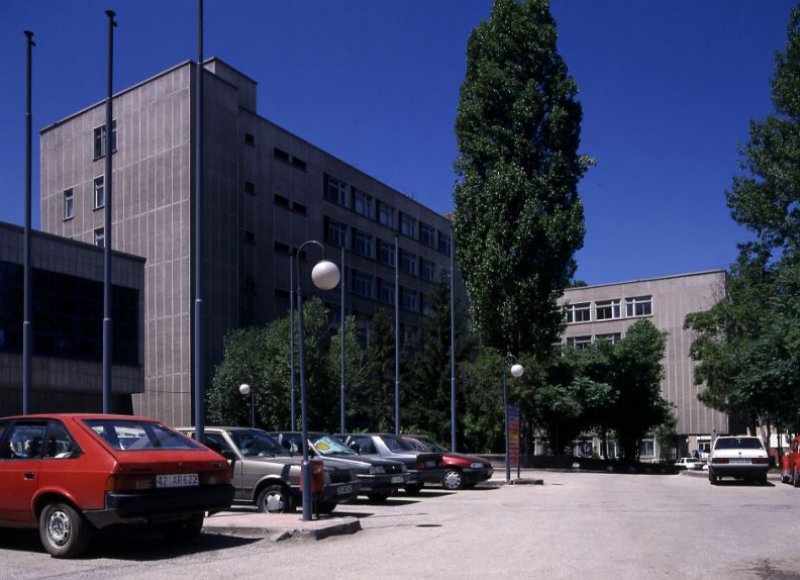 Fizyoloji ve Psikiyatri Klinik Binaları