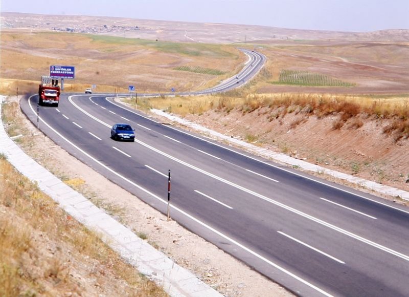 Şanlıurfa-Akıncı Ayrımı Devlet Yolu (3.kısım)